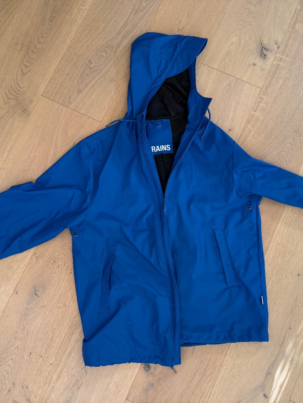 RAINS Rain Jacket - Men’s Large